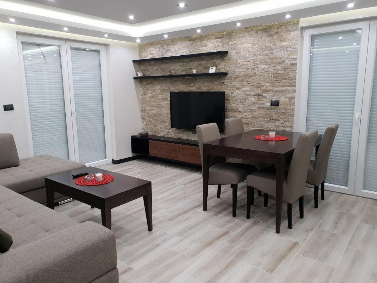 Divcibare Delux Apartman Exteriör bild